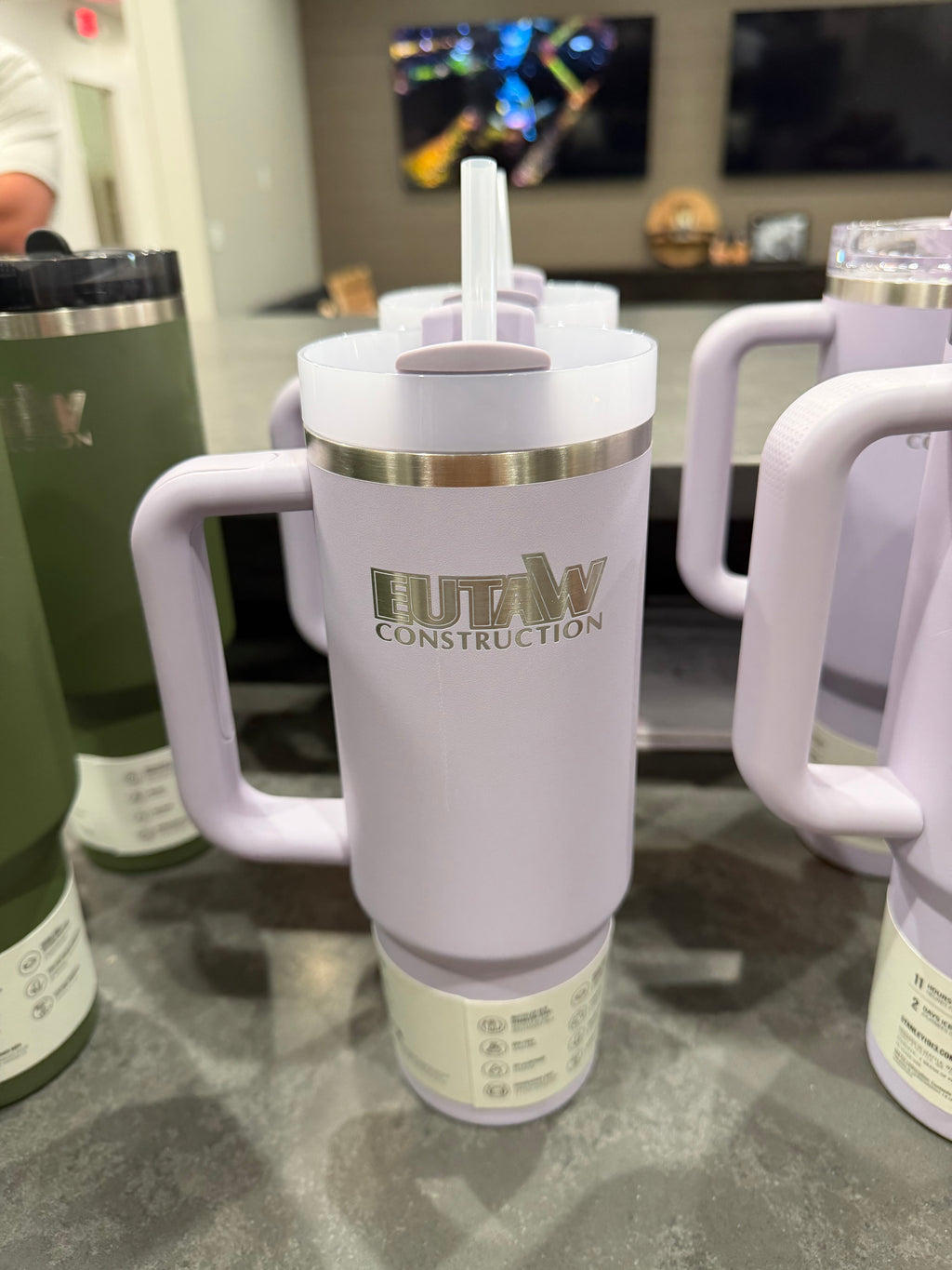 30oz Purple / Straw Top
